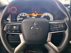 ميتسوبيشي أوتلاندر سبورت